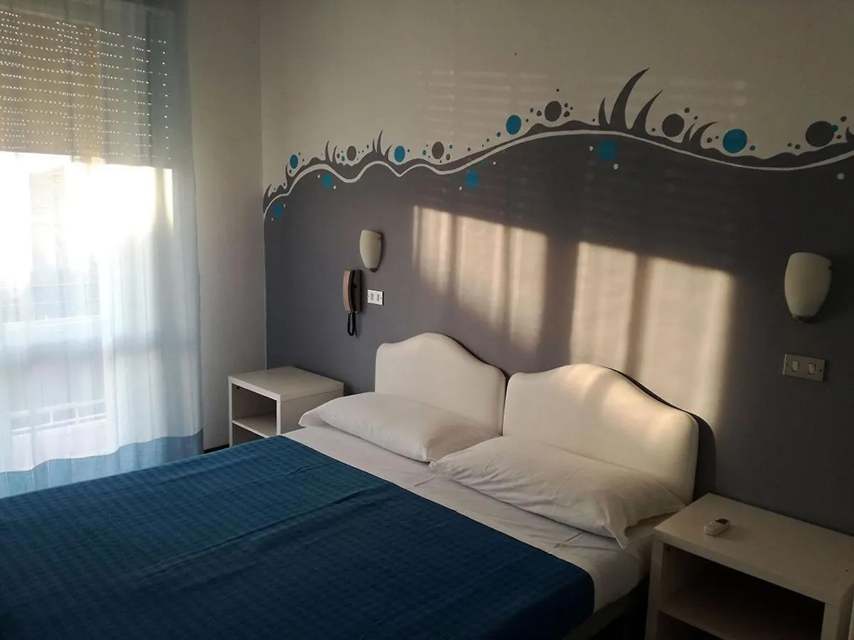 Hotel Serafini ريميني