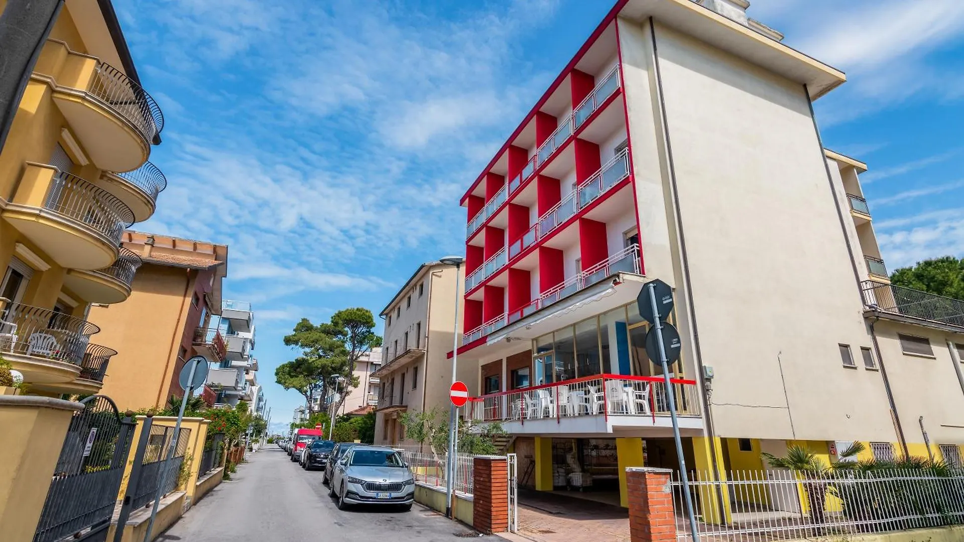 Hotel Serafini ريميني