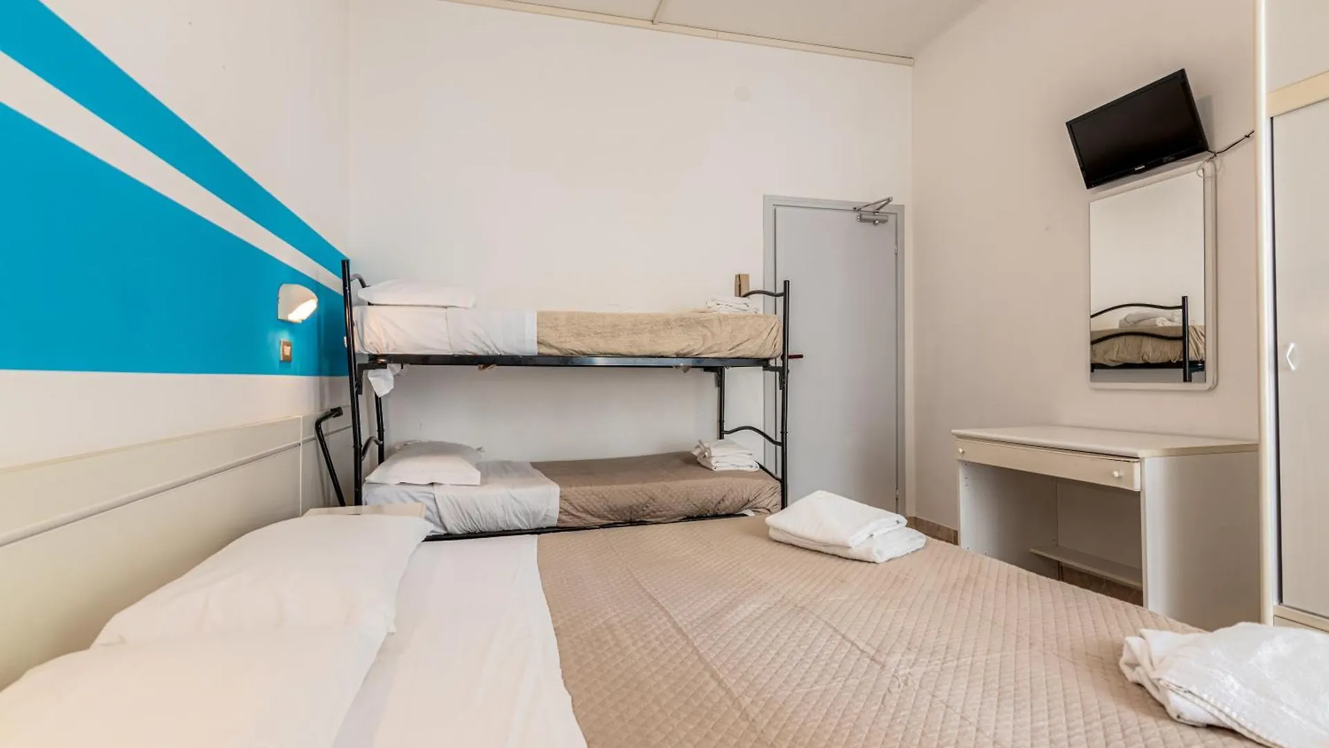 Hotel Serafini リミニ